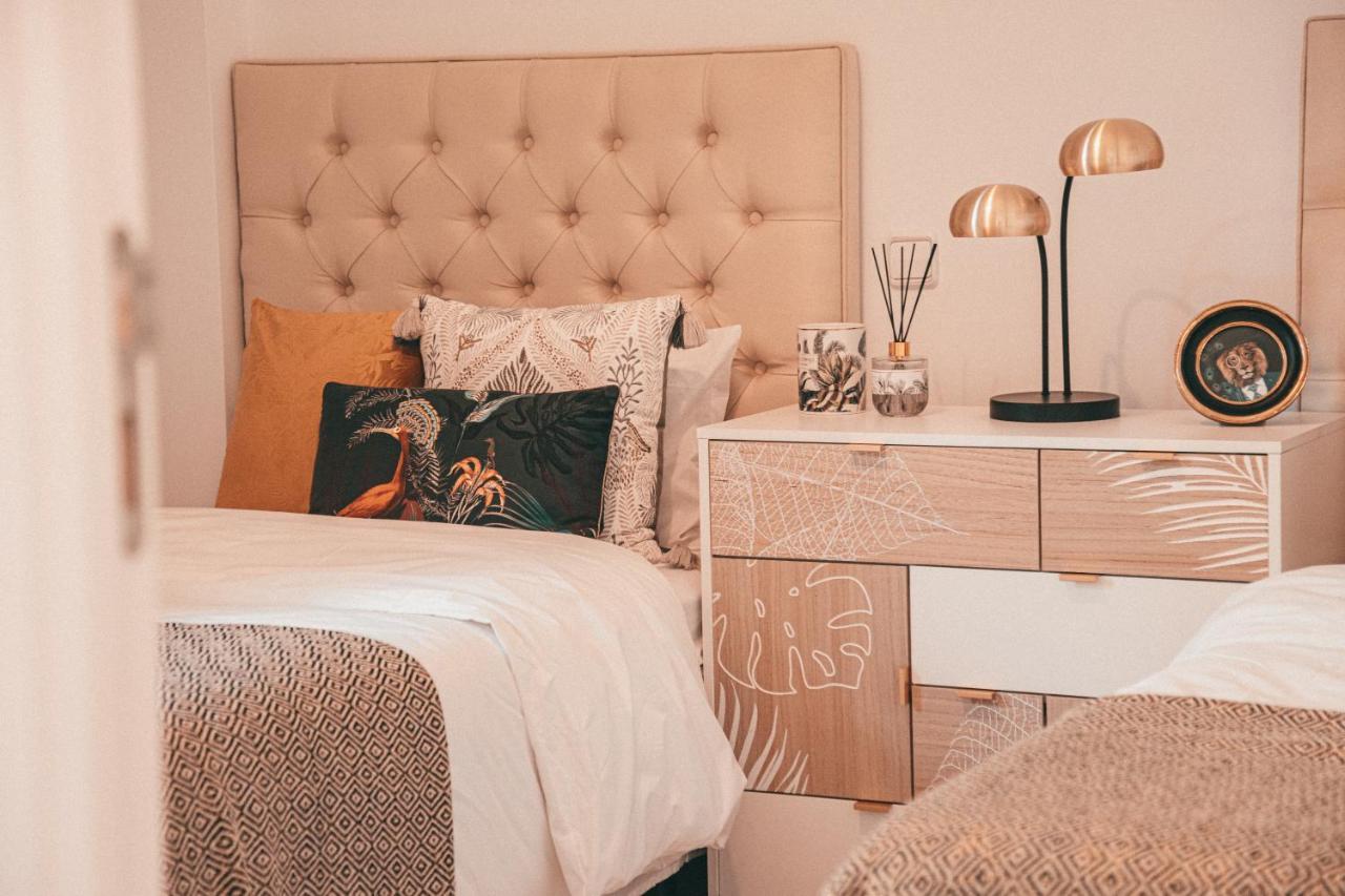 Awesome Apartment In Golden Mile/2Bed/Senorio Marb มาร์เบยา ภายนอก รูปภาพ